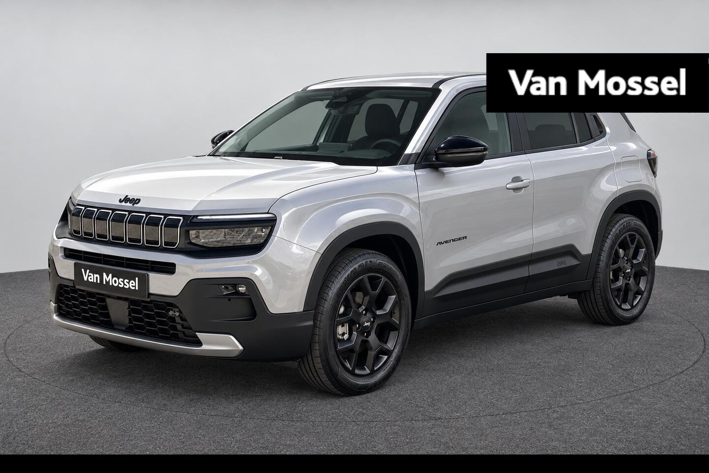 Jeep Avenger - 1.2 e-Hybrid Black Edition | VOORRAAD VOORDEEL | TOT 8 JAAR GARANTIE | VAN € 40.328,- VOOR - AutoWereld.nl