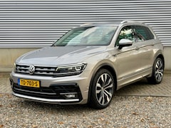 Volkswagen Tiguan - R-Line 1.4 TSI 4Motion Highline automaat [ Pano, Adpt cruise, leer, 1e eig, dealer oh ]