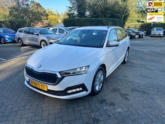 Skoda Octavia Combi - 1.0 TSI Business Edition , navigatie , pdc voor en achter