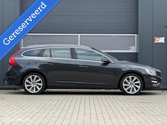 Volvo V60 - 2.0 D4 Summum Geartronic-8 AdapCC Nav Leer Vol