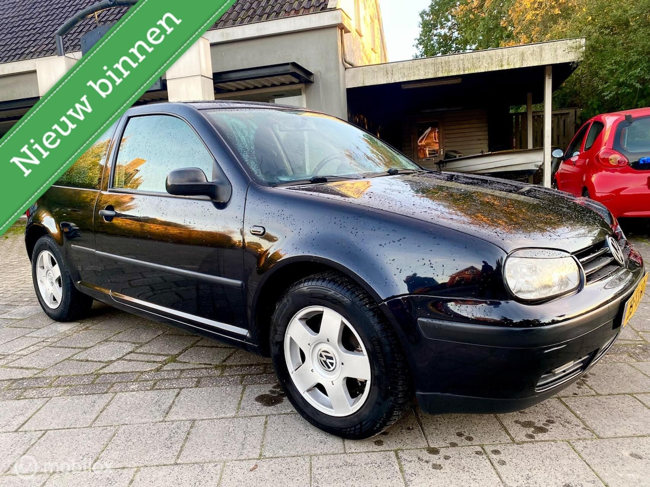 Volkswagen Golf - 1.8-5V Comfortline 1.8-5V Comfortline - AutoWereld.nl