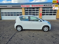 Daihatsu Sirion 2 - 1.0-12V Style