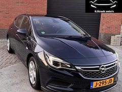 Opel Astra - 1.0 Business Executive