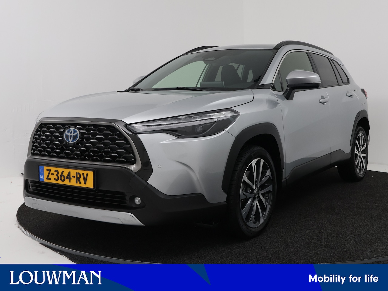 Toyota Corolla Cross - Hybrid 140 Style | Stuur-/Stoelverwarming | Elektrische Achterklep | - AutoWereld.nl