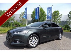 Ford Mondeo - 2.0 IVCT HEV Titanium X Navi Camera Park Assist Adap.CrC veel luxe