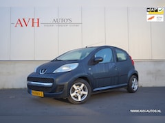 Peugeot 107 - 1.0-12V XS