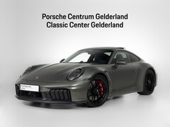 Porsche 911 - Carrera GTS