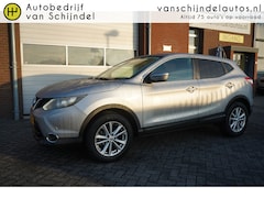 Nissan Qashqai - 1.5 DCI BUSINESS EDITION CAMERA TREKHAAK NAVIGATIE STOELVERWARMING TREKHAAK PDC V+A 17INCH
