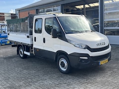 Iveco Daily - 35S11D 2.3 345 LET OP MOTOR DEFECT, LOOPT WEL Airco Trekhaak 3500k trekgewicht Stuurwielbe
