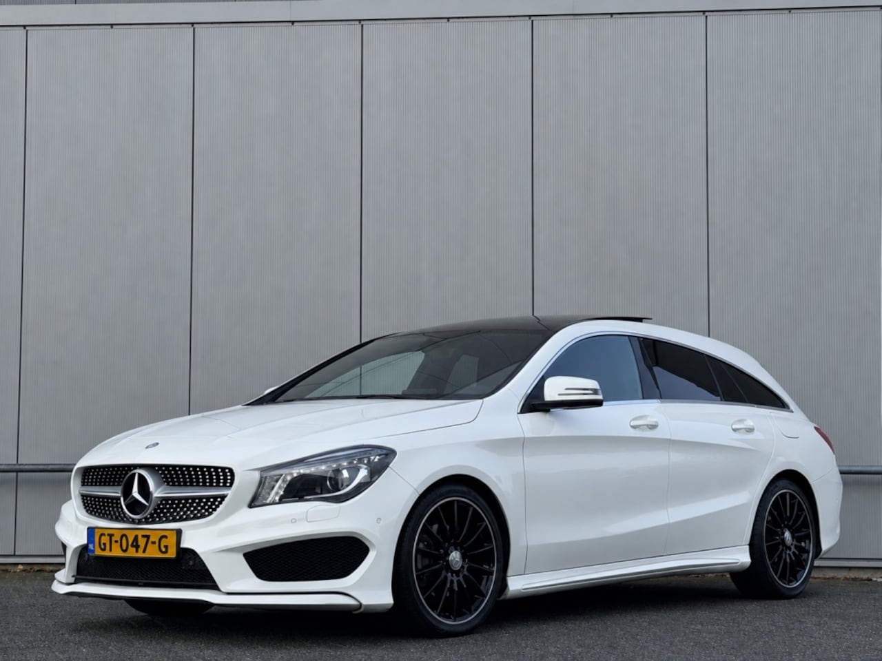 Mercedes-Benz CLA-klasse Shooting Brake - AMG Navi - airco - cruise - memory - AutoWereld.nl