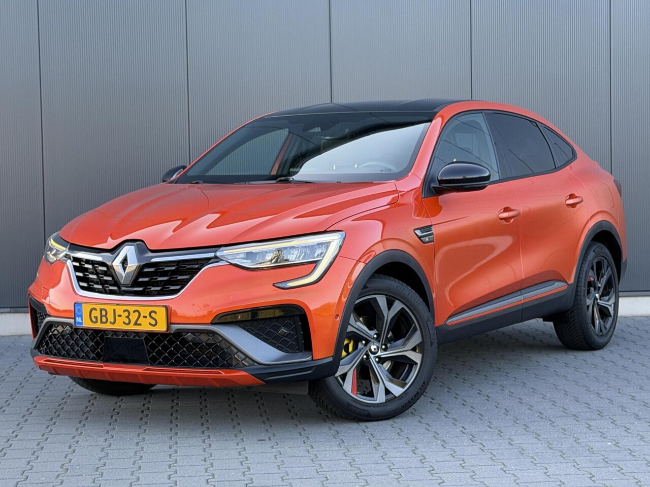 Renault Arkana - 1.6 Hybrid 145 R.S. Line Leder - Adaptive - Led - Stuur Verwarmd - Camera - AutoWereld.nl
