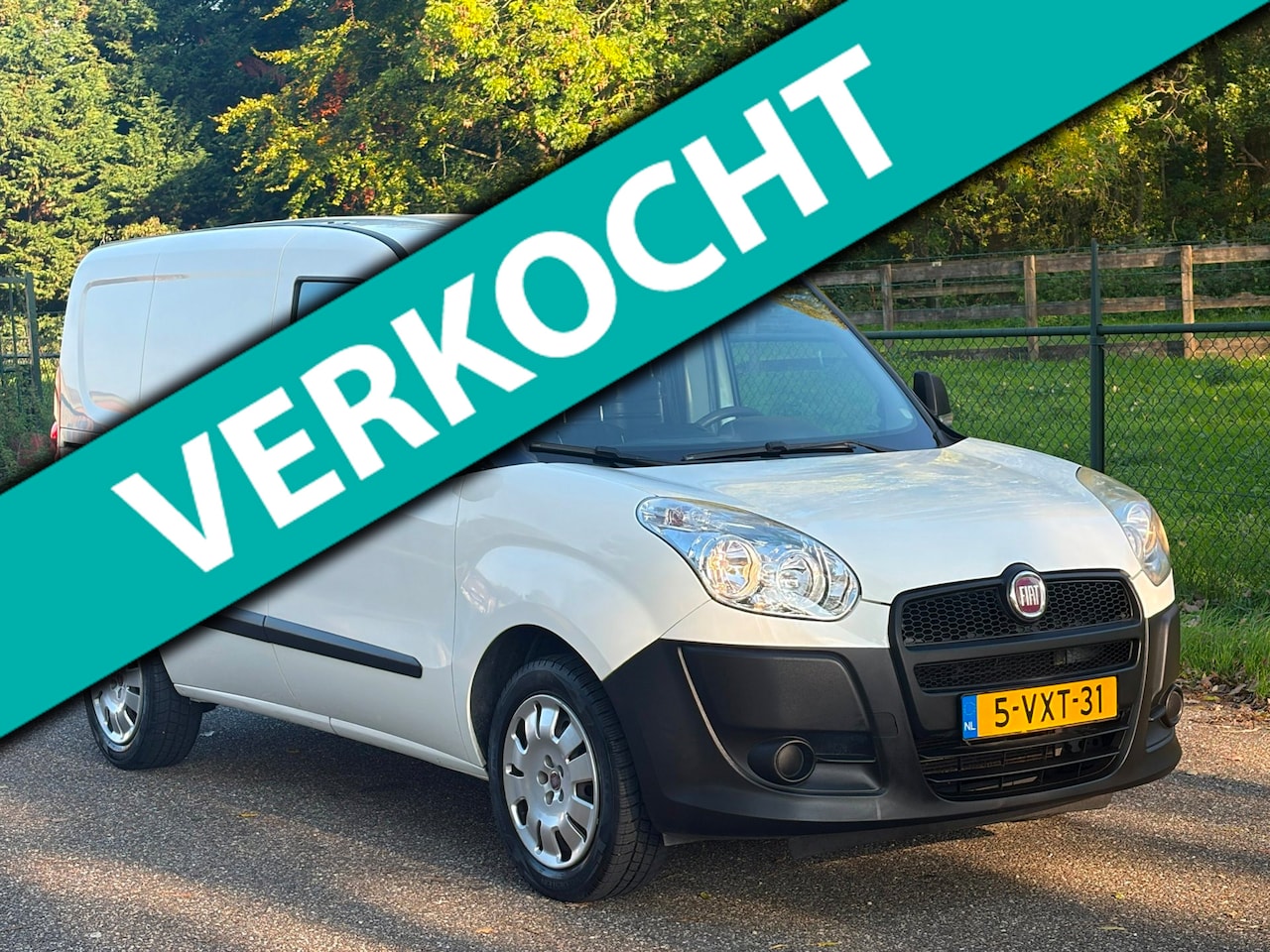 Fiat Doblò Cargo - 1.4 Actual /Benzine/ - AutoWereld.nl
