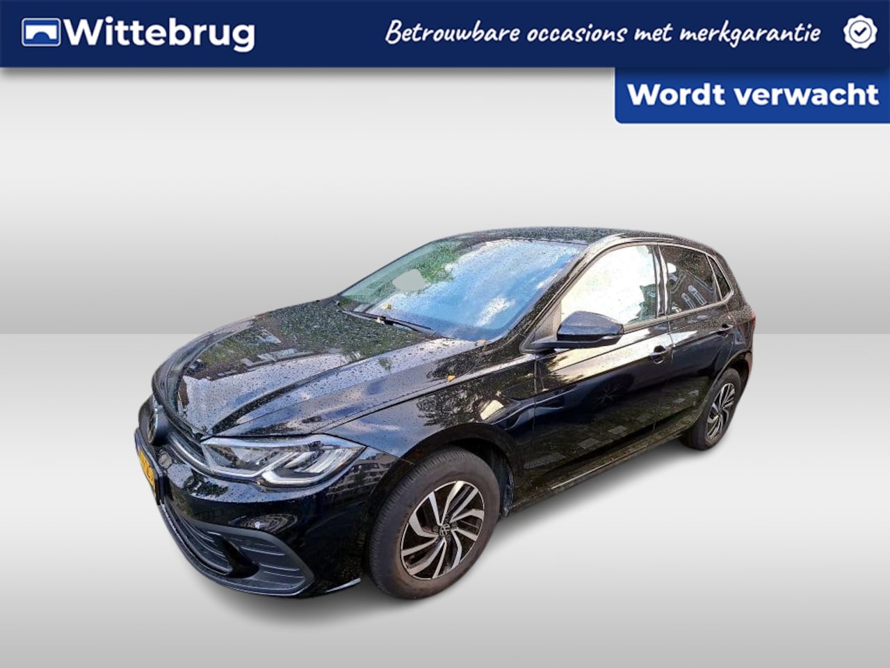 Volkswagen Polo - 1.0 TSI 95pk Life Edition / Navigatie / Airco / Achteruitrij camera / Getint glas / 15'' L - AutoWereld.nl