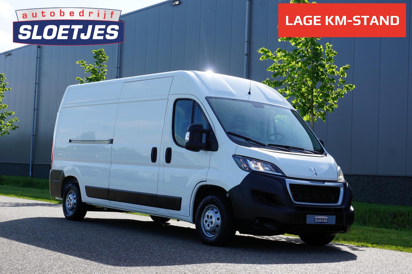 Peugeot Boxer - 335 2.2 BlueHDi 165 L3H2 Premium |2 stoelen |2 airbags |Camera |Standkachel |Verwarmde sto - AutoWereld.nl