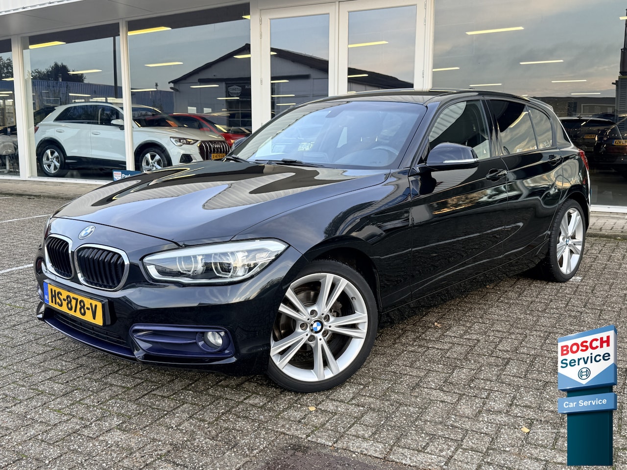 BMW 1-serie - 118i EDE Corporate Lease Sport | LED | Sportstoelen | ECC | Navi | Bluetooth | PDC | Cruis - AutoWereld.nl