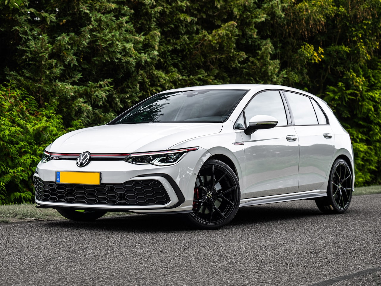 Volkswagen Golf - 2.0 TSI GTI | BTW | Dealer Oh. | 1e Eig - AutoWereld.nl