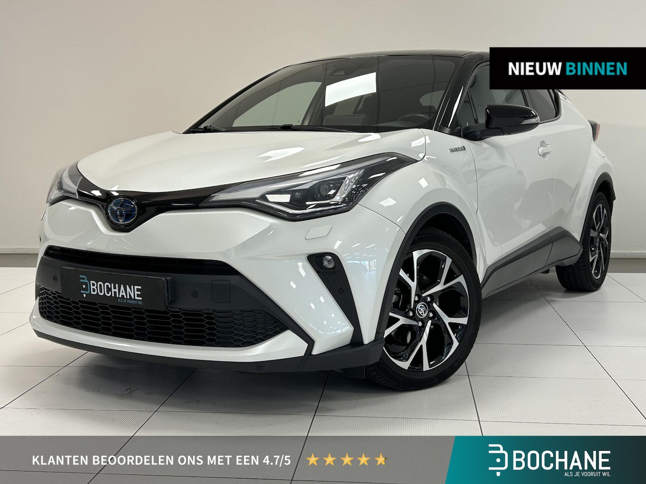 Toyota C-HR - 2.0 Hybrid Business Plus | Camera | Navigatie | Adaptieve cruise | Stuur & stoelverwarming - AutoWereld.nl