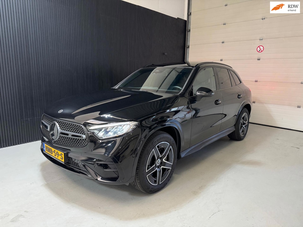 Mercedes-Benz GLC-klasse - 300e 4MATIC AMG Line Pano 360 - AutoWereld.nl