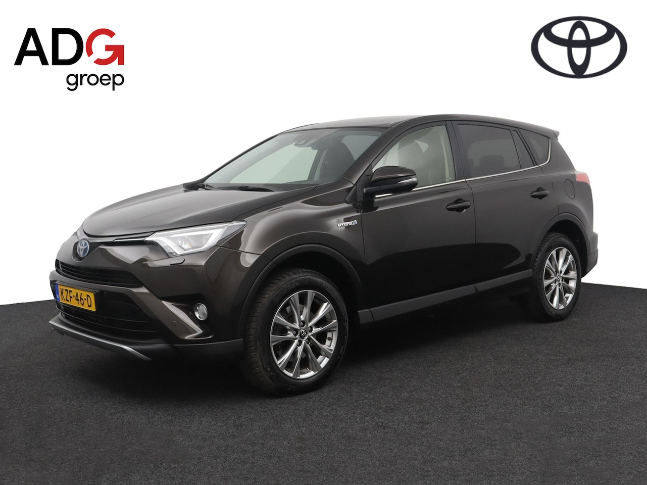 Toyota RAV4 - 2.5 Hybrid AWD Style | Stuur en stoelverwarming | Trekhaak | Parkeersensoren | - AutoWereld.nl