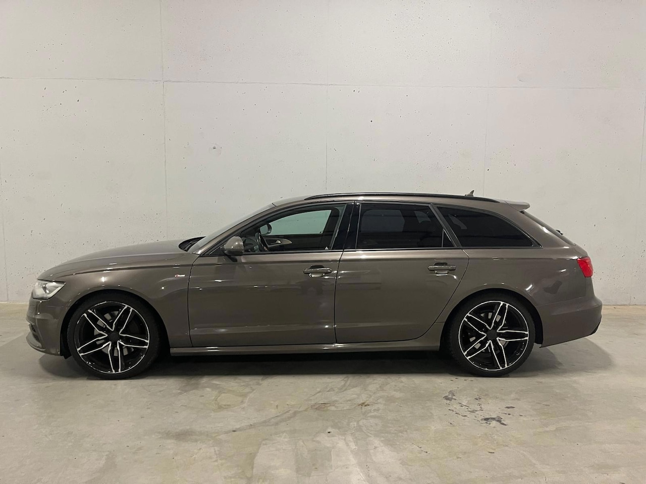 Audi A6 Avant - 3.0 TFSI quattro S-line Aut. Navi Camera Cruise Clima - AutoWereld.nl