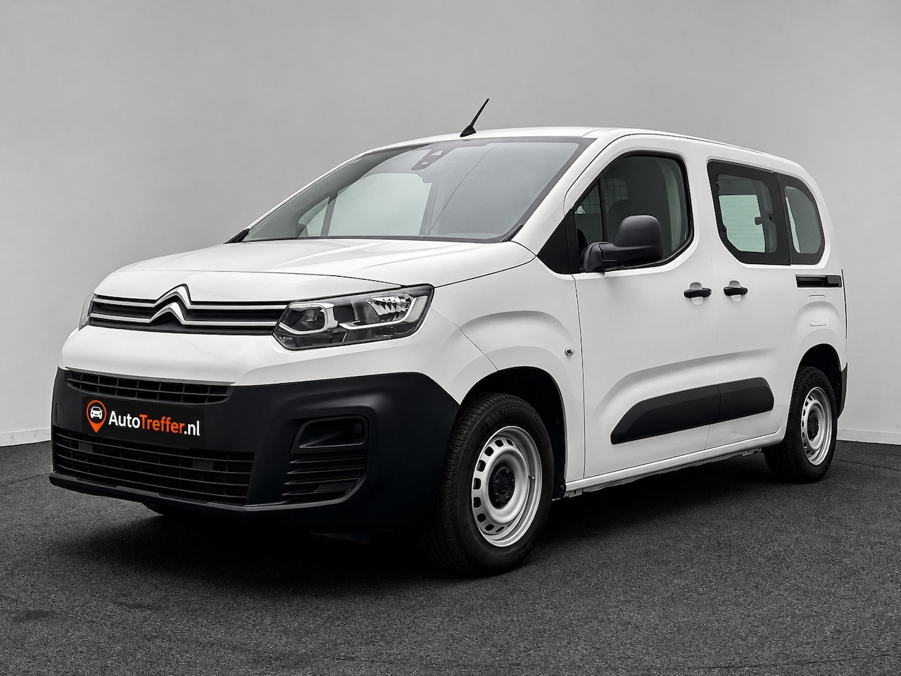 Citroën Berlingo - 1.2 PureTech Club | Benzine | Nap - AutoWereld.nl