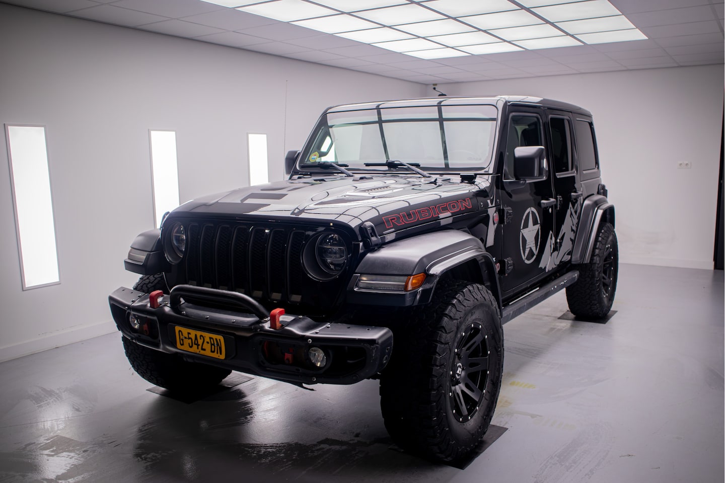 Jeep Wrangler Unlimited - 2.0T Rubicon JLU | Sky One-Touch | Widebody | 315 Banden | Leder | Unieke Historie - AutoWereld.nl