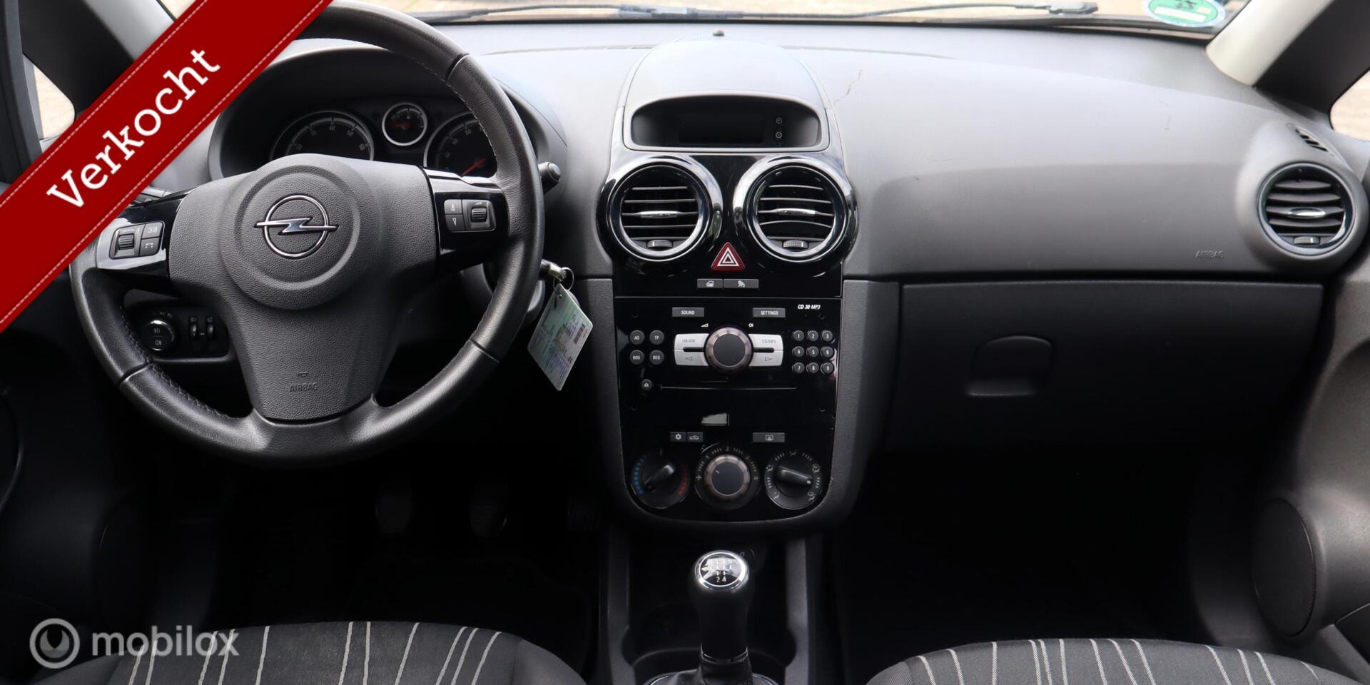 Opel Corsa - 1.2-16V Cosmo 1.2-16V Cosmo - AutoWereld.nl