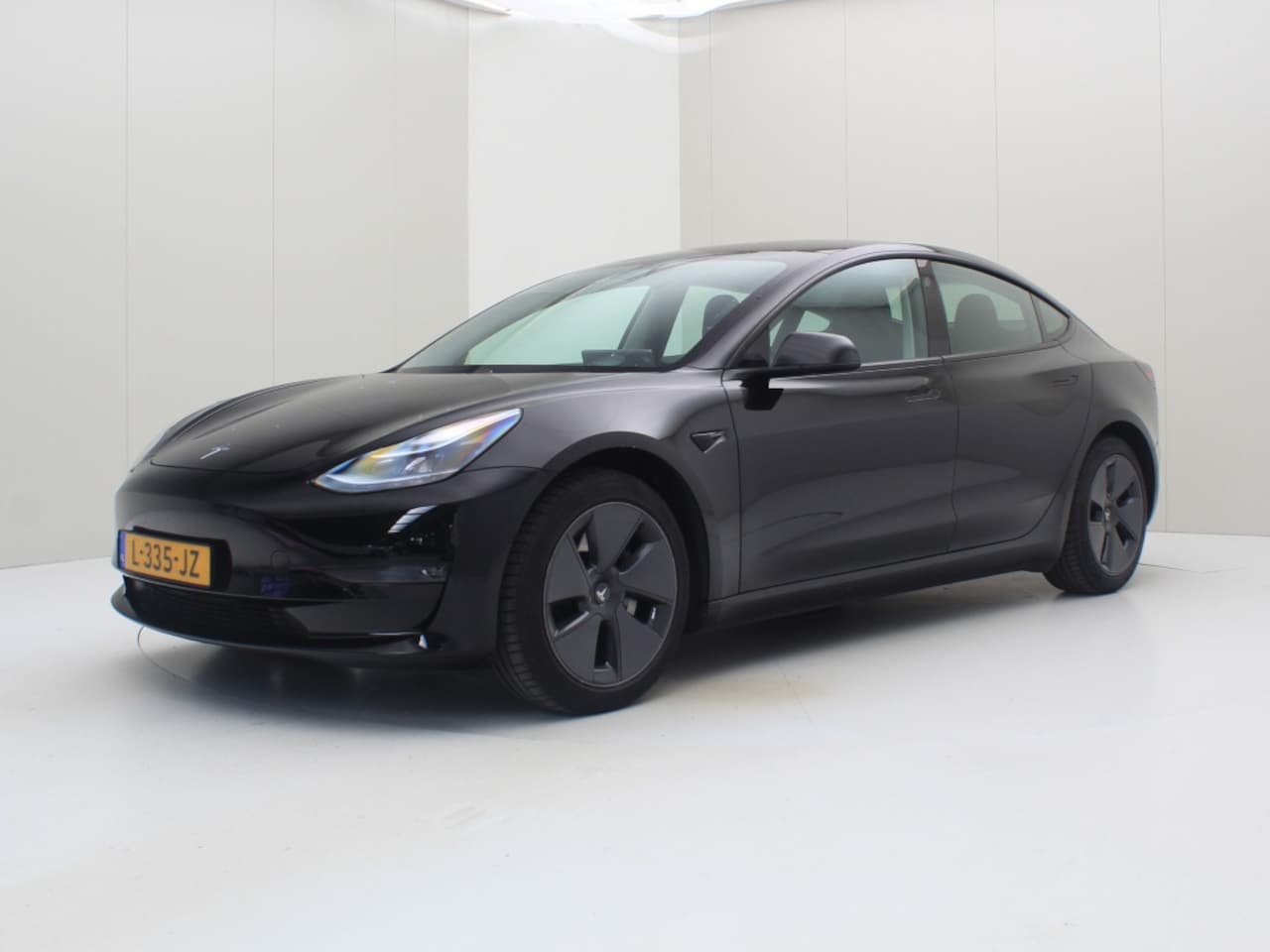 Tesla Model 3 - Long-Range Dual Motor AWD - AutoWereld.nl