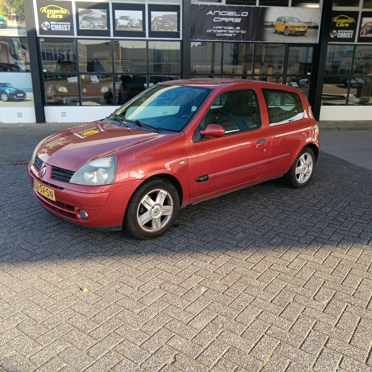 Renault Clio - 1.2-16V Community 1.2-16V Community - AutoWereld.nl
