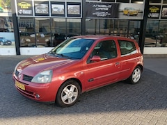 Renault Clio - 1.2-16V Community