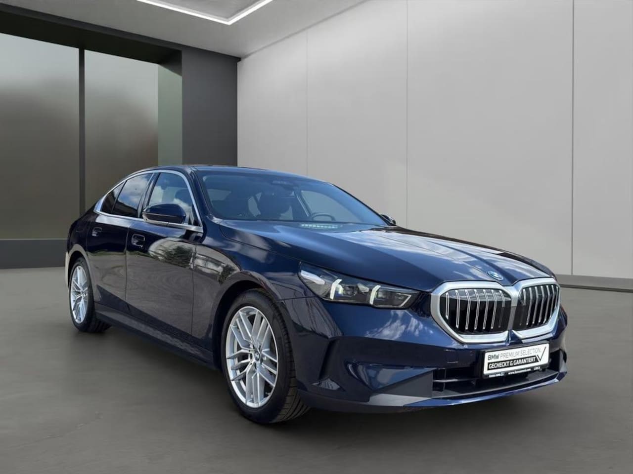 BMW 5-serie Touring - 530e 530e - AutoWereld.nl
