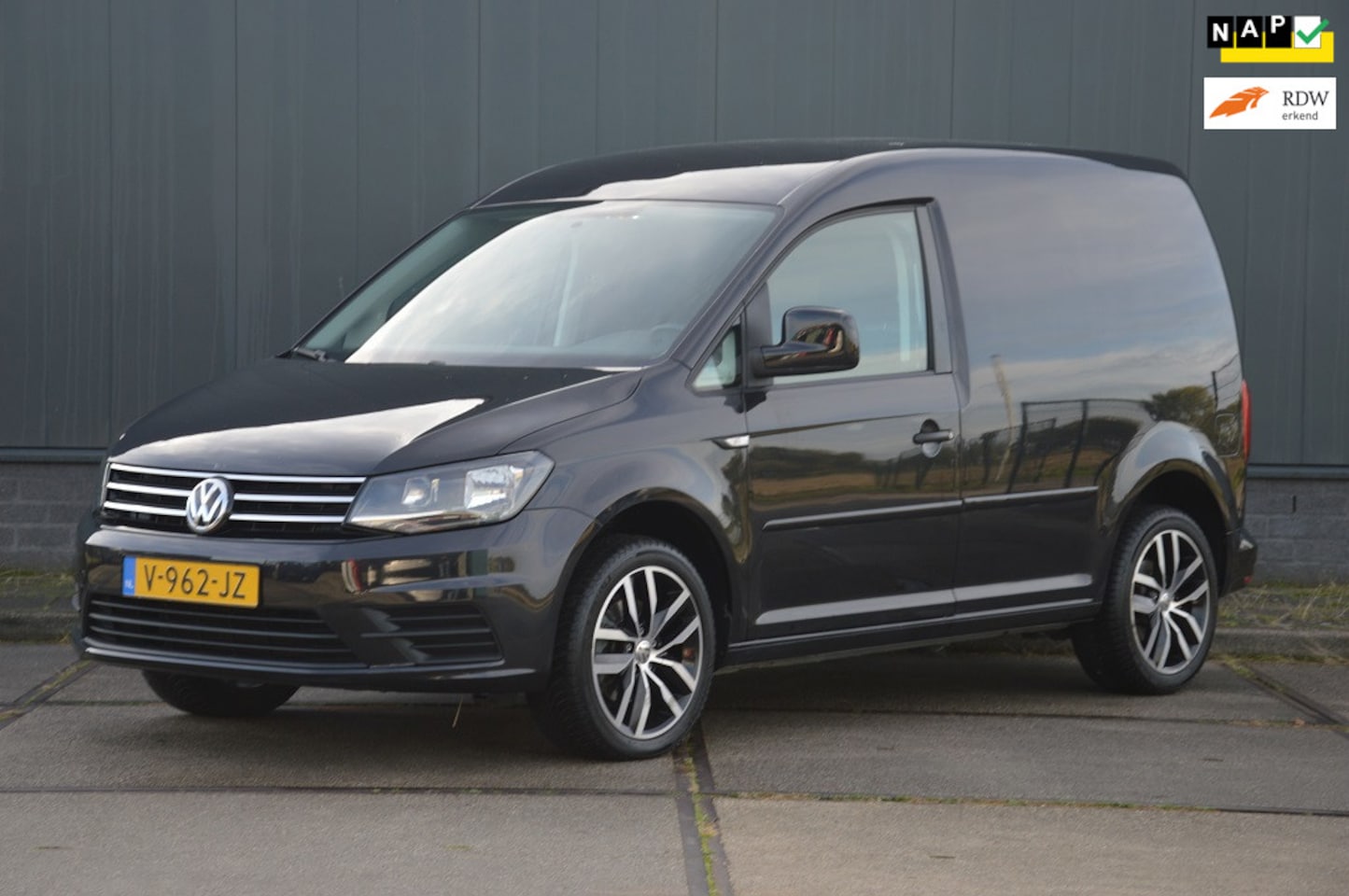 Volkswagen Caddy - 2.0 TDI L1H1 BMT Trendline Euro 6 - AutoWereld.nl