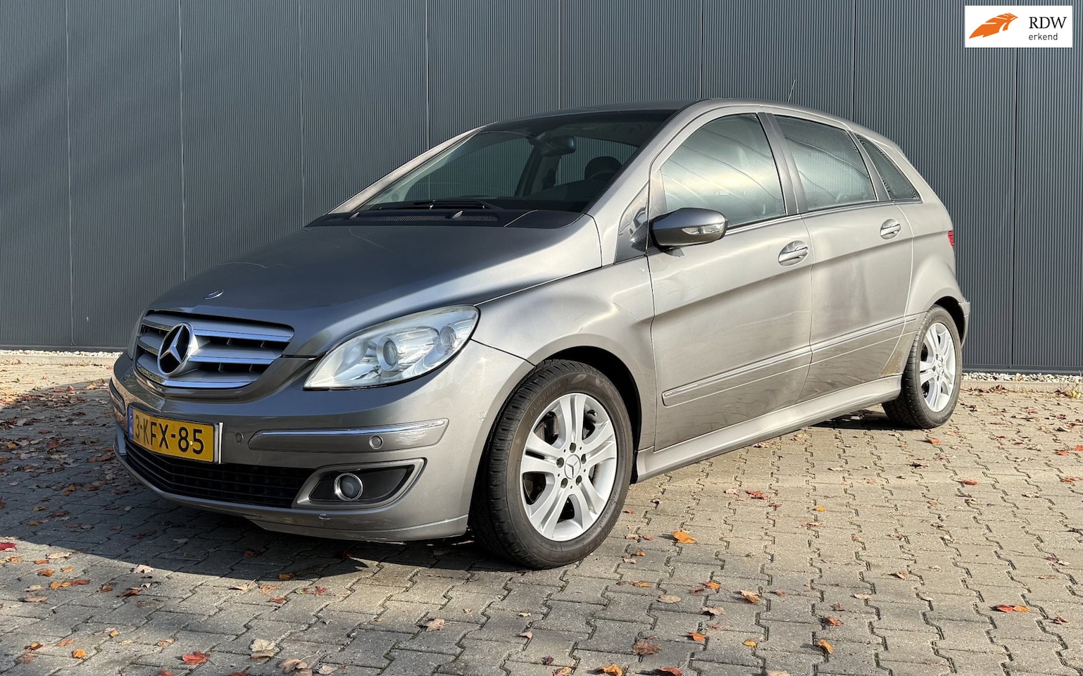 Mercedes-Benz B-klasse - 200 Airco Cruise Automaat Trekhaak APK - AutoWereld.nl