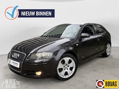 Audi A3 - 2.0 FSI Attraction S-Line Clima Trekhaak Lmv