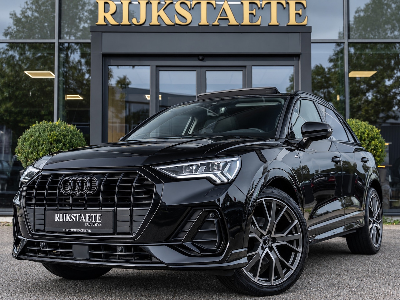 Audi Q3 - 35 TFSI|PANO|B&O|ACC|19'|APP|LED|360|ALCANTARA|SFEER - AutoWereld.nl