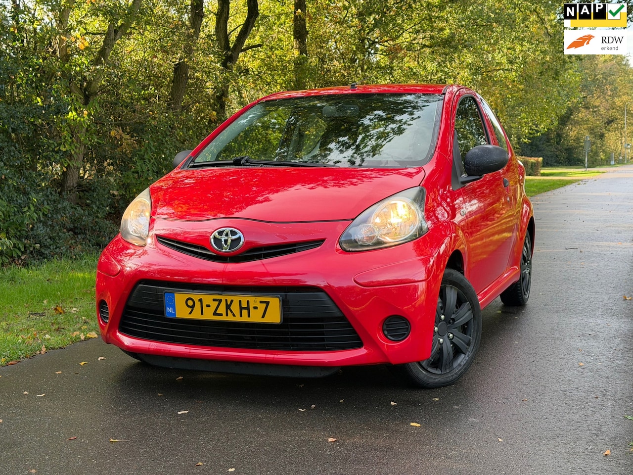 Toyota Aygo - 1.0 VVT-i Access | APK + Goed onderhouden Nu € 1.475,- !!! - AutoWereld.nl