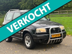 Suzuki Grand Vitara - 2.0 Metal Top Wide Body