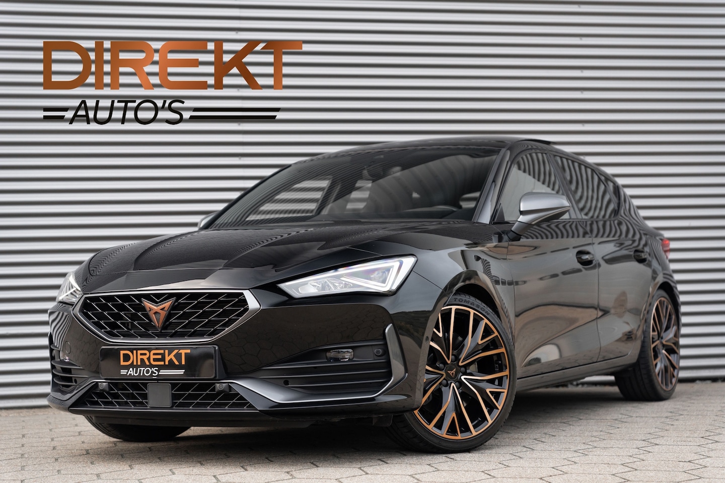 CUPRA Leon - 2.0 TSI VZ PANO BEATS KEYLESS CAMERA - AutoWereld.nl