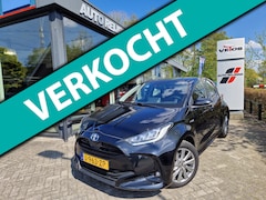 Toyota Yaris - 1.5 Hybrid Dynamic/NAVI/CAMERA/KEYLESS/LMV/CRUISE/1E EIGENAAR