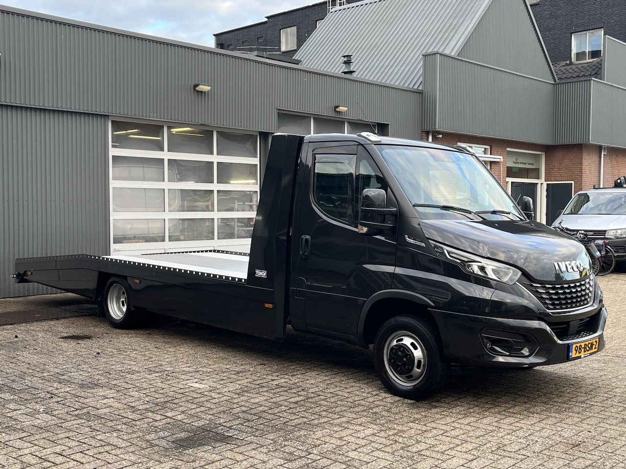 Iveco Daily - 50C18 Tijhof Autotransporter Oprijwagen Luchtvering Trekhaak 3500kg trekgewicht Automaat A - AutoWereld.nl