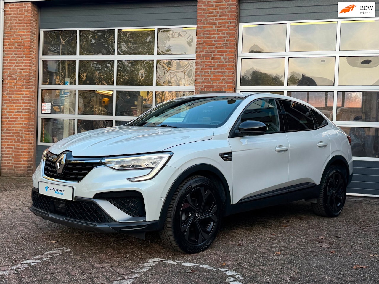 Renault Arkana - 1.3 Mild Hybrid 160 R.S. Line 1.3 mild hybrid 160 R.S. line, leder, navi, adapt cruise, camera, - AutoWereld.nl