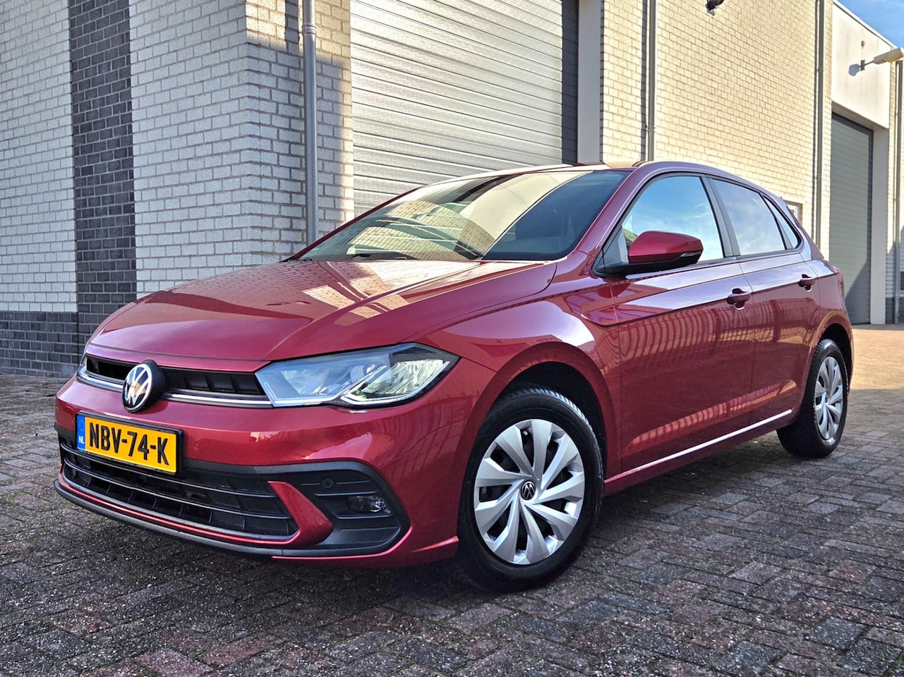 Volkswagen Polo - 1.0 MPI Airco-Cruise-Carplay-Stoelverwarming - AutoWereld.nl