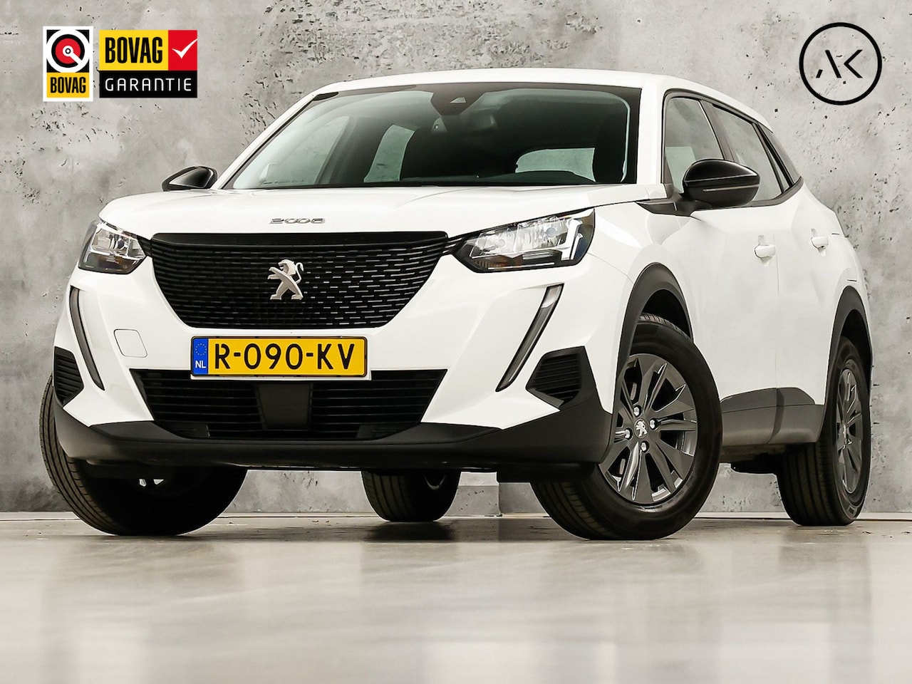 Peugeot 2008 - 1.2 PureTech Sport 131Pk Automaat (APPLE CARPLAY, GROOT NAVI, LM VELGEN, SPORTSTOELEN, PAR - AutoWereld.nl