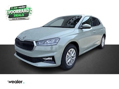 Skoda Fabia - Selection 1.0 TSI 95 PK | Apple Carplay/Android Auto | 15" LM velgen | Getint glas |