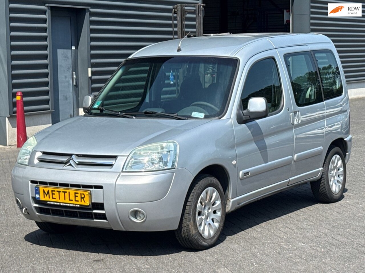 Citroën Berlingo - 1.6i Multispace Petit Paradis|5 persoons|airco - AutoWereld.nl