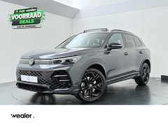 Volkswagen Tiguan - 1.5 eHybrid R-Line Edition | 272 PK | SoH 100% | Trekhaak wegklapbaar | Adaptive Cruise Co