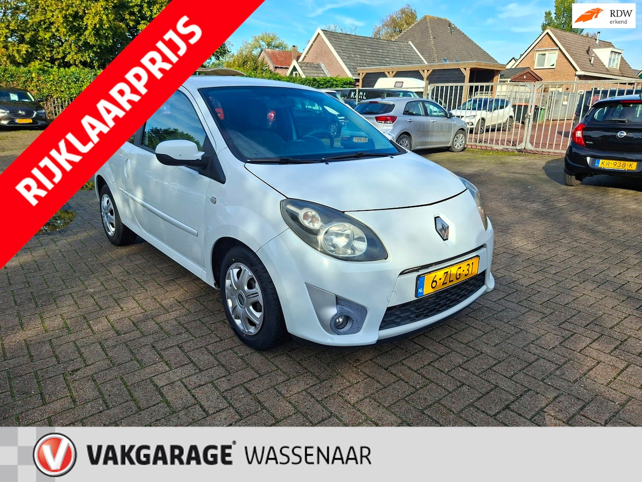 Renault Twingo - 1.2-16V Dynamique apk t/m 28/11/2027 - AutoWereld.nl
