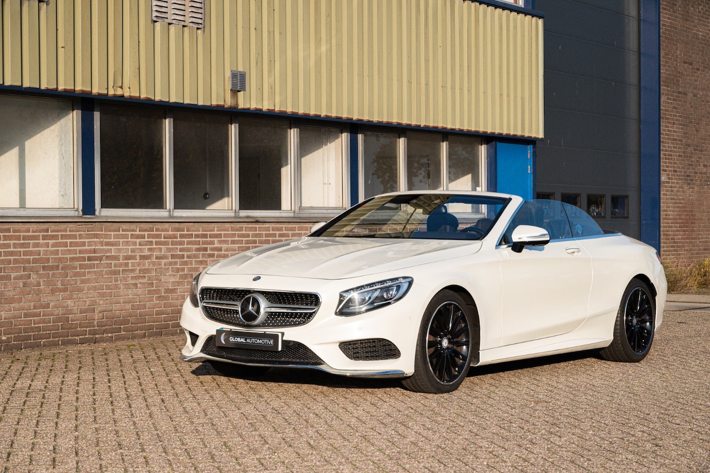 Mercedes-Benz S-klasse Cabrio - 500 AMG - 20 INCH - STOELVENTILATIE - AIRSCARF - BURMESTER - NAPPA LEER - AutoWereld.nl