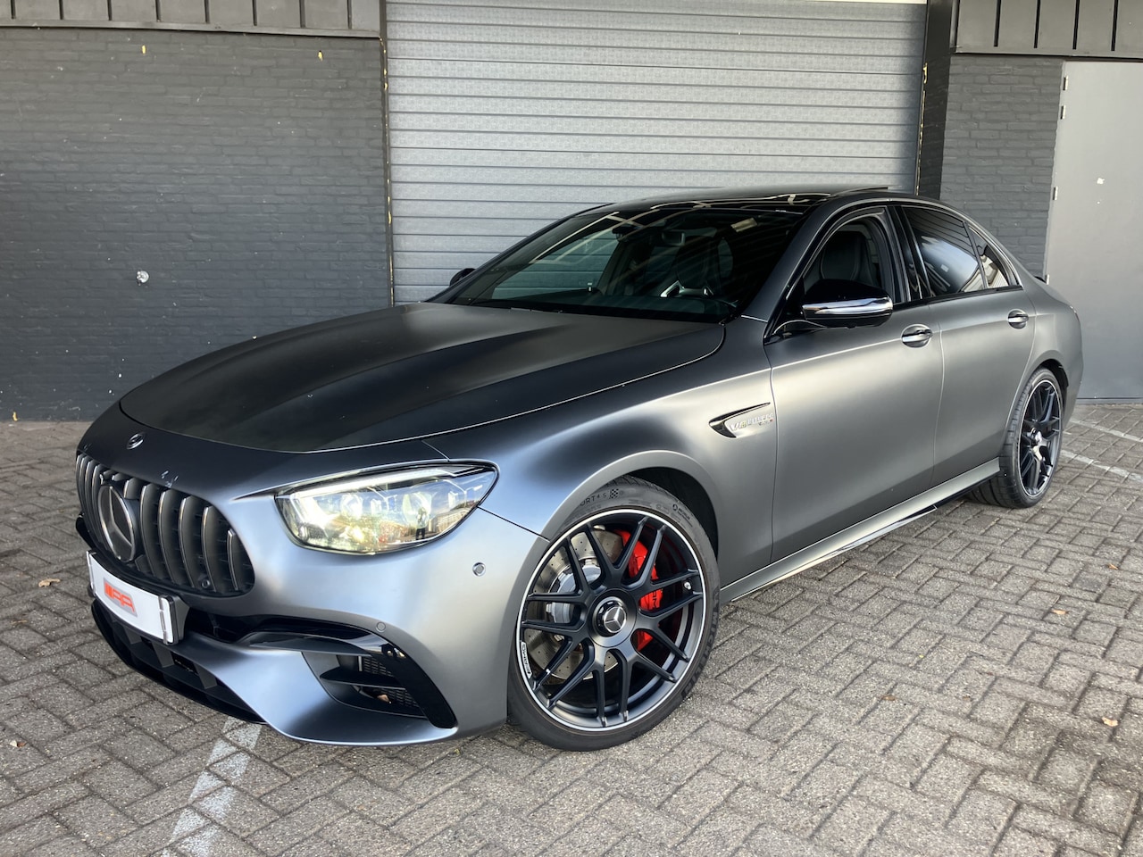 Mercedes-Benz E-klasse - AMG 63 S 4MATIC PANO-PERF SITZ-CARBON - AutoWereld.nl