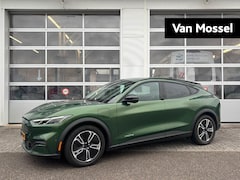 Ford Mustang Mach-E - Standard RWD 75 kWh | Apple Carplay & Android Auto | Adaptive Cruise Control | Winter Pack